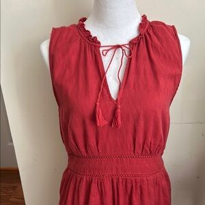 Elegant Red Sleeveless Dress